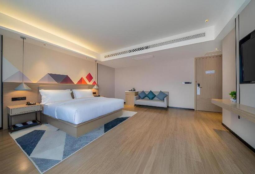 Borrman Hotel Chongqing Auto Expo Sanya Bay Light Rail Station