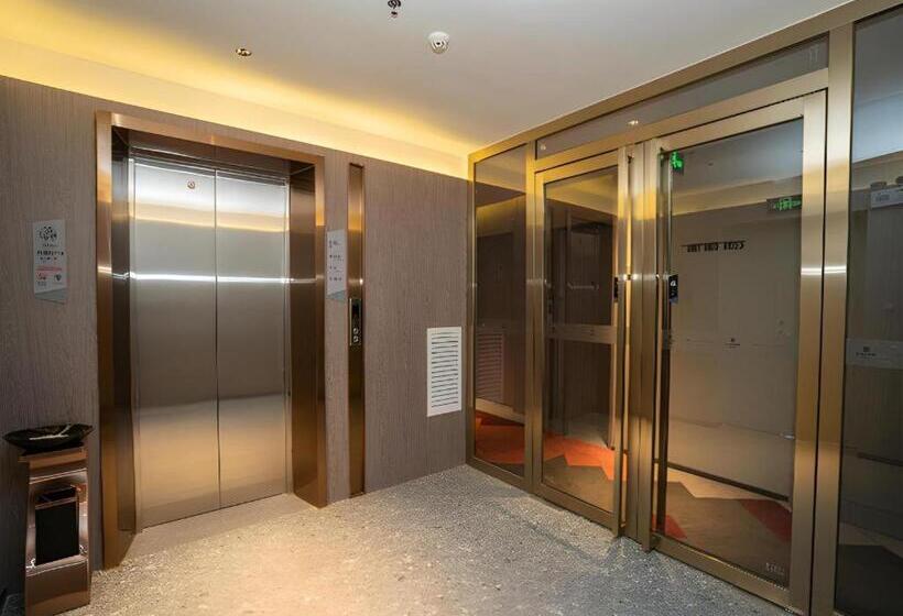 Borrman Hotel Lianjiang Avenue Xinyuan International Plaza