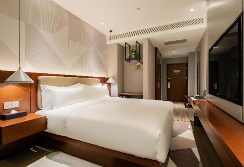 Borrman Hotel Xi An North High Speed Railway Station