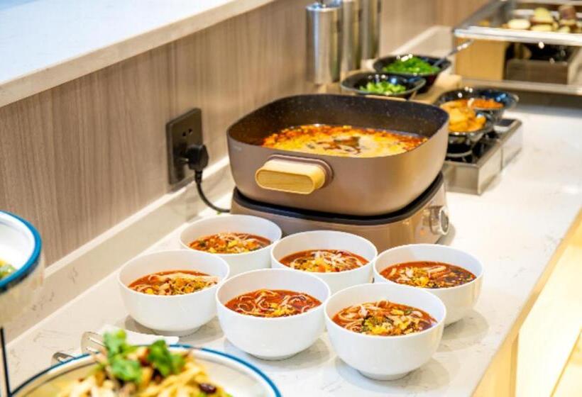 Borrman Hotel Xi An Yongningmen Metro Station