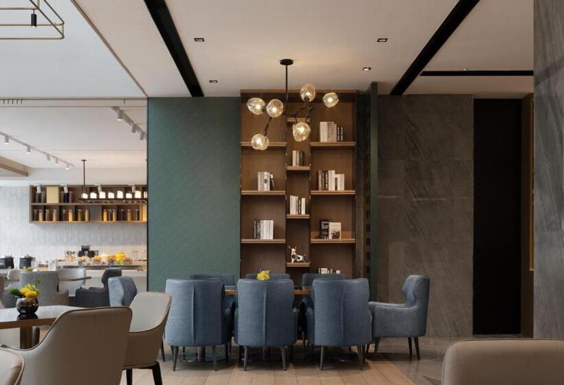 Echarm Hotel Changsha High Speed Railway South Station East Square