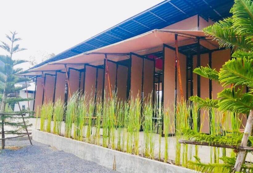 酒店 A Moment Of Love...by Red Z, Baan Mung