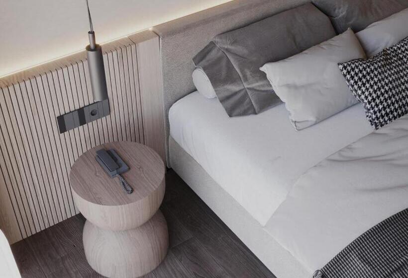 فندق Avanel Signature