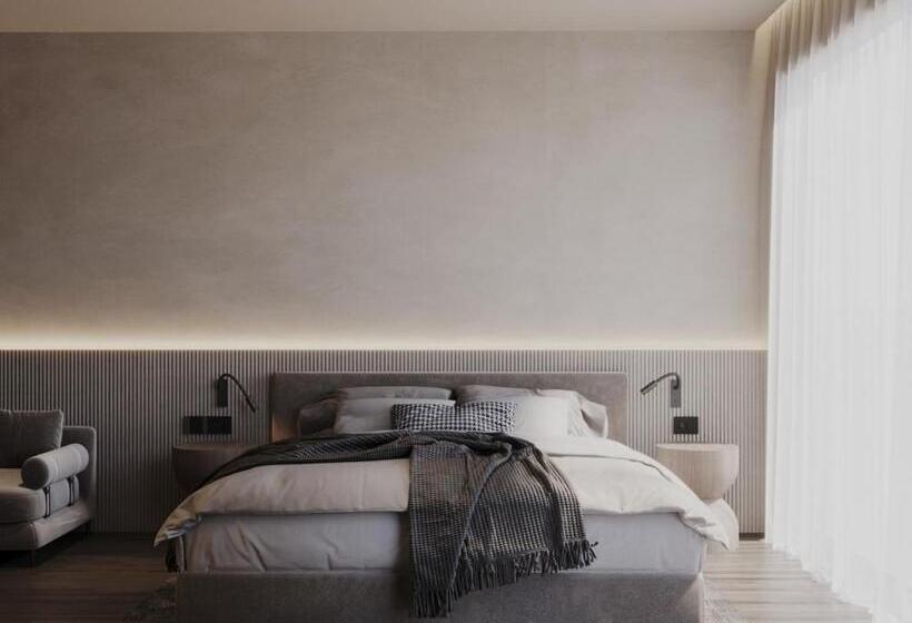 فندق Avanel Signature