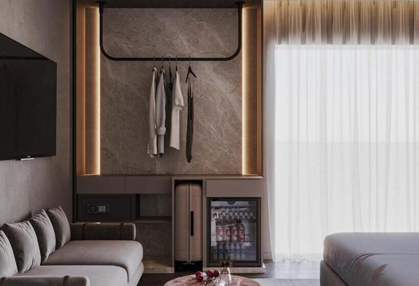 فندق Avanel Signature