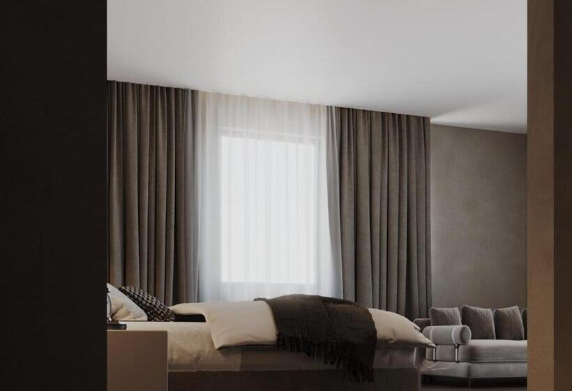 فندق Avanel Signature