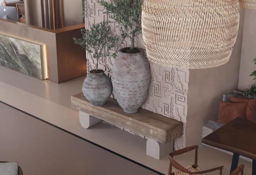 فندق Avanel Signature