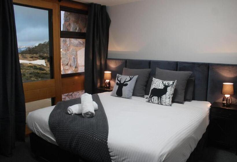 בית מלון כפרי Barrakee Ski Lodge