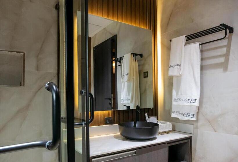 هتل Brickspoint Boutique Apart