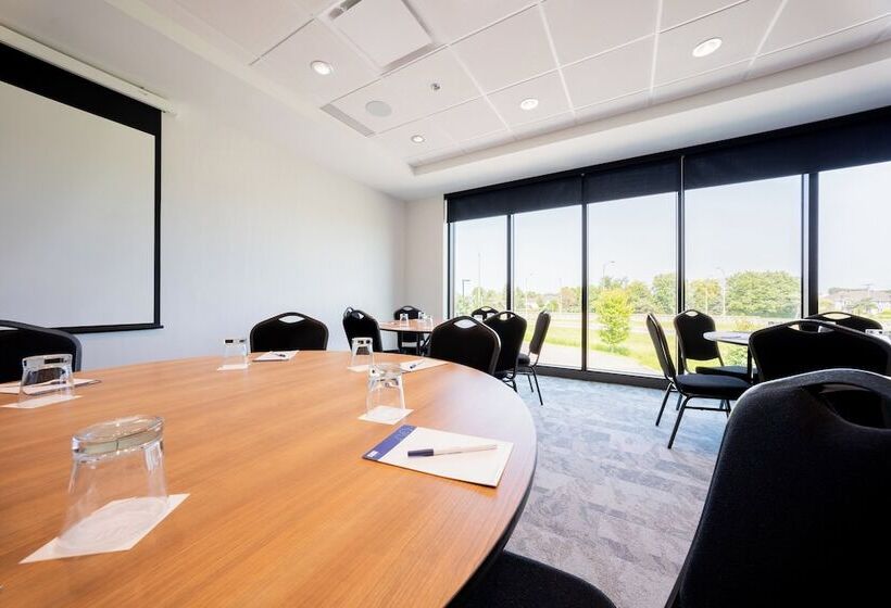 호텔 Candlewood Suites Trois Rivières Ouest, An Ihg