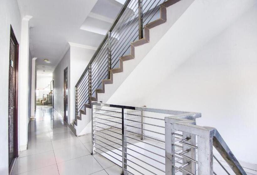 Отель Collection O 91464 7 Dream