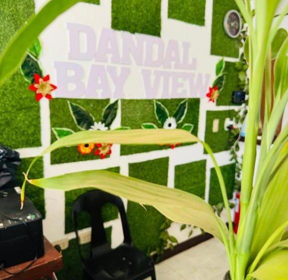 هتل Dandal Bay View Inn   Twin Beach