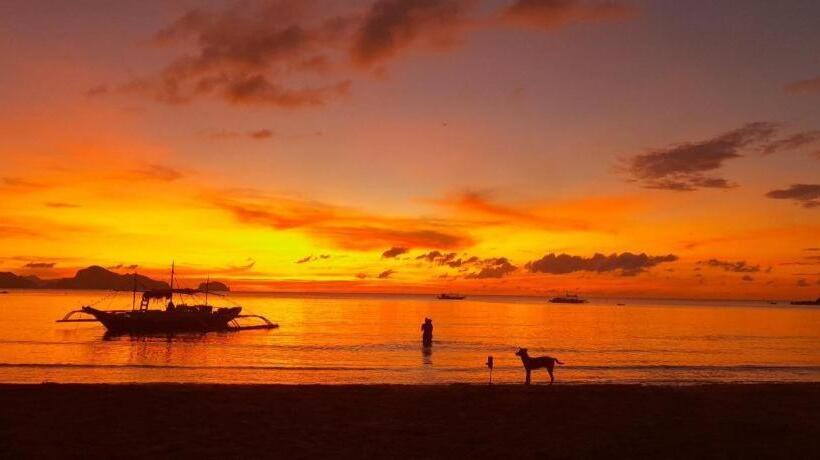 هتل Dandal Bay View Inn   Twin Beach