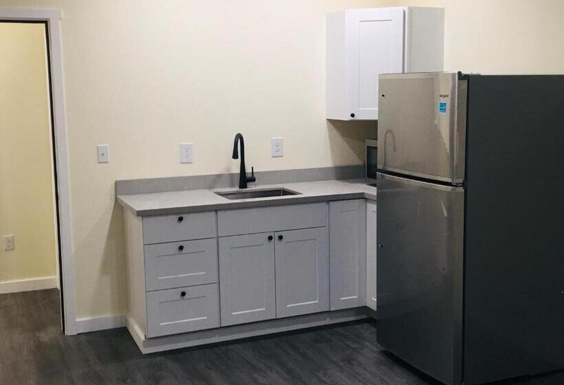 酒店 Dock Street Inn