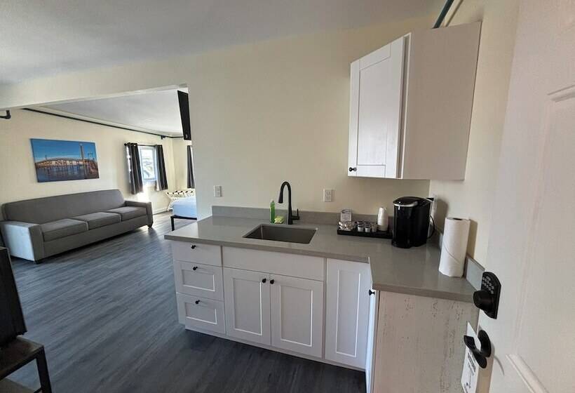 酒店 Dock Street Inn