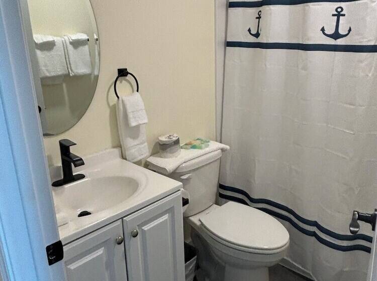 酒店 Dock Street Inn