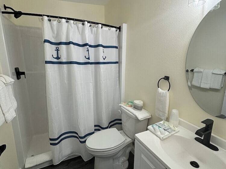 酒店 Dock Street Inn