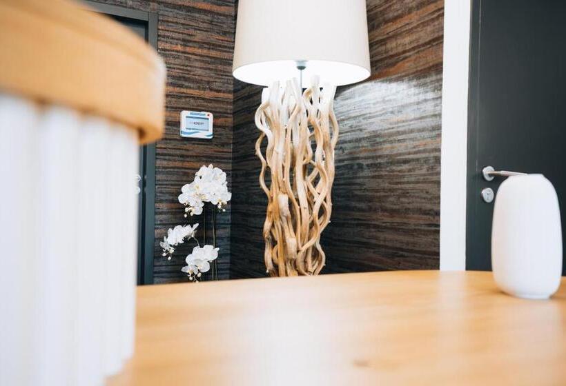 فندق Domaine De La Tremblère