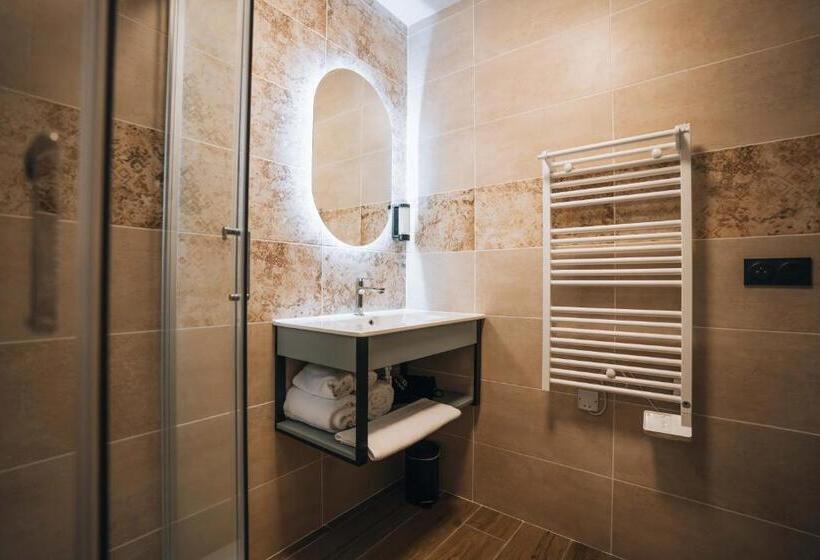 فندق Domaine De La Tremblère