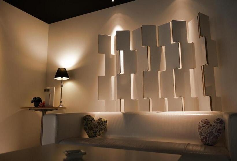 Отель Evermore  Adult Only