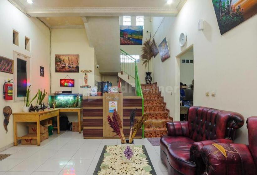 Hotel Fajar Inn Mitra Reddoorz