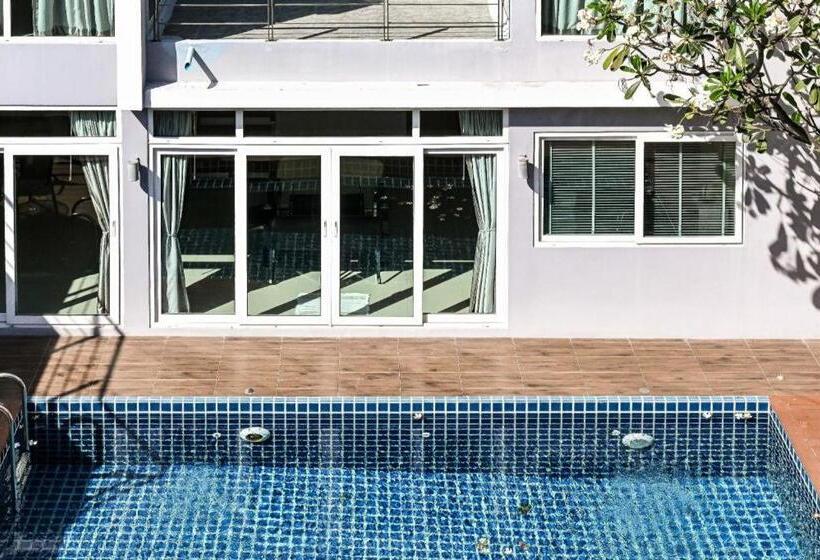 호텔 Golden Sea Pool Villa Huahin