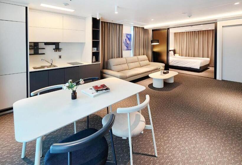 Отель Granbay By Sota Suite