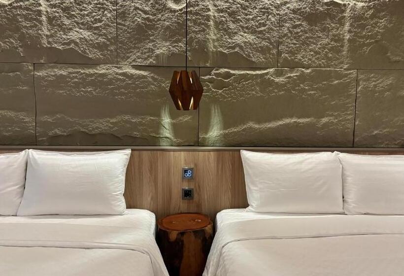 هتل Initial Tainan