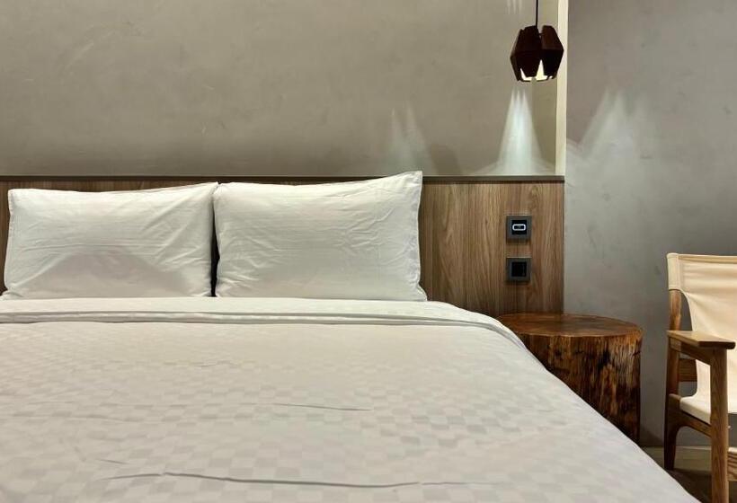 هتل Initial Tainan