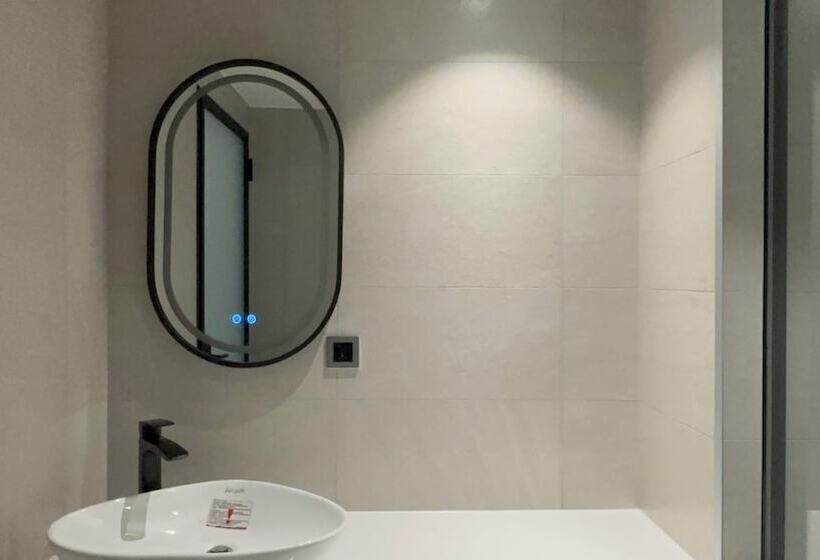 هتل Initial Tainan