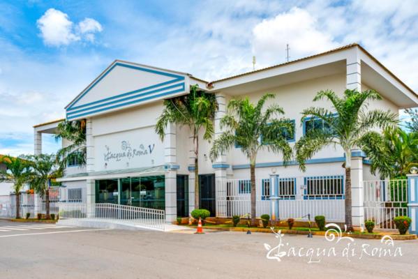 בית מלון כפרי Lacqua Diroma Ii