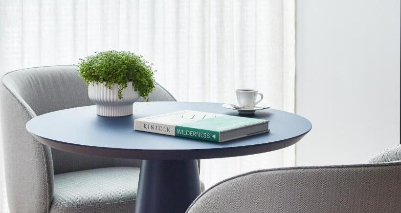 בית מלון כפרי Lanson Place Parliament Gardens