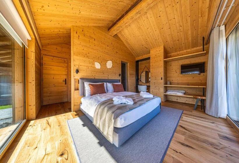 בית מלון כפרי Mad Retreat