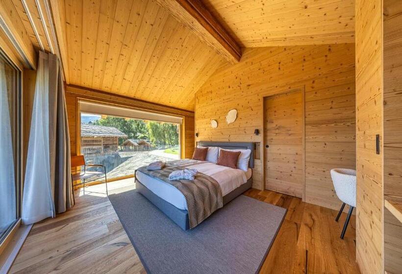 בית מלון כפרי Mad Retreat