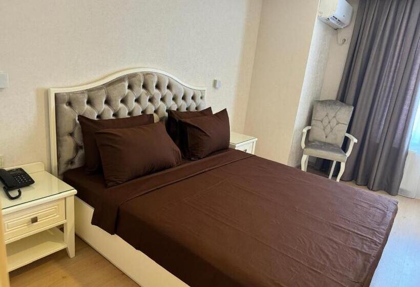 هتل Nafta Sanatorium