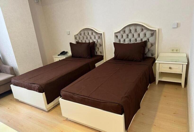 هتل Nafta Sanatorium