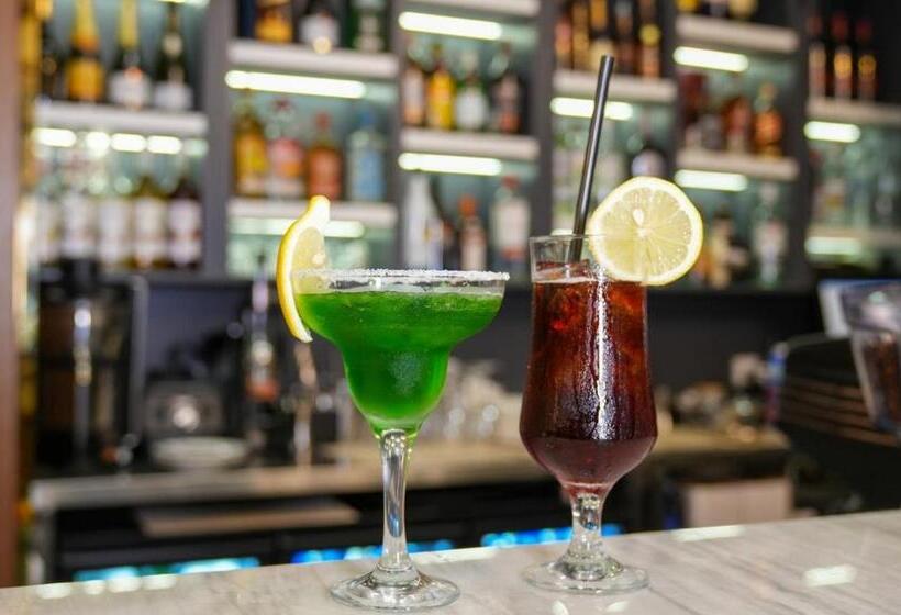 هتل Nafta Sanatorium