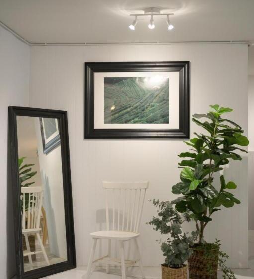 בית מלון כפרי Nap77