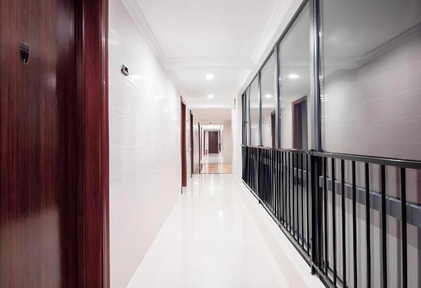 酒店 Poltton International Service Apartment Shanwei Urban District High Speed Railway Station