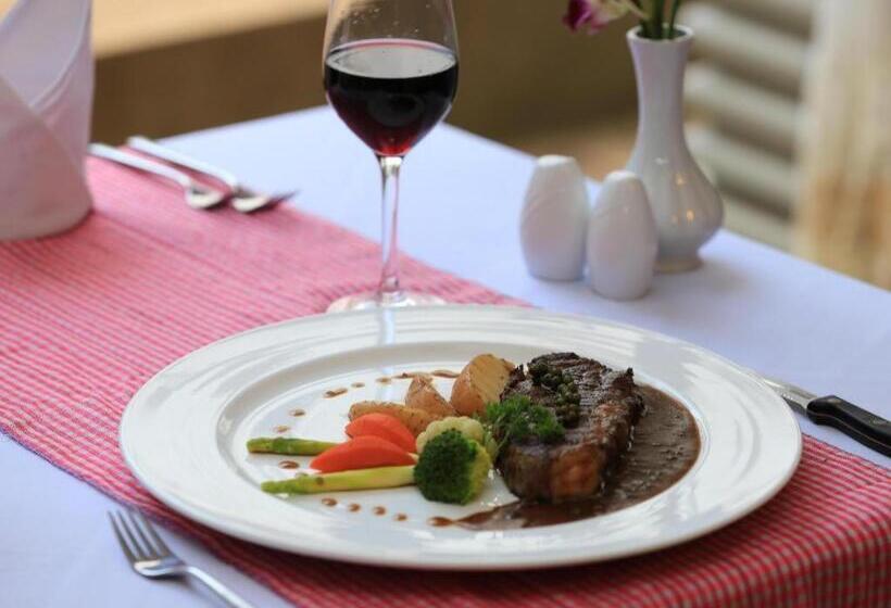 酒店 Popular Boutique