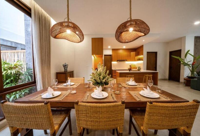 בית מלון כפרי Pulang Villas Pererenan By Nakula