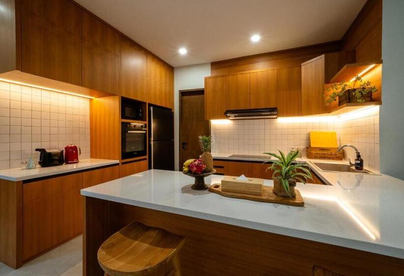 בית מלון כפרי Pulang Villas Pererenan By Nakula