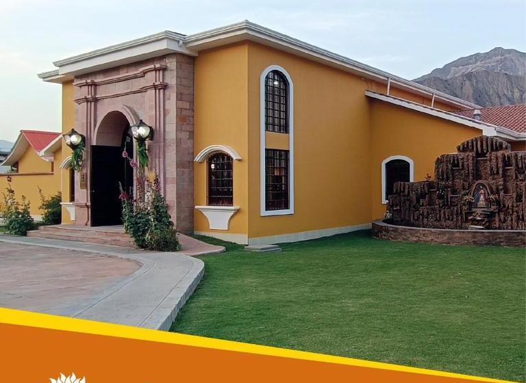 هتل Sesort Salquis