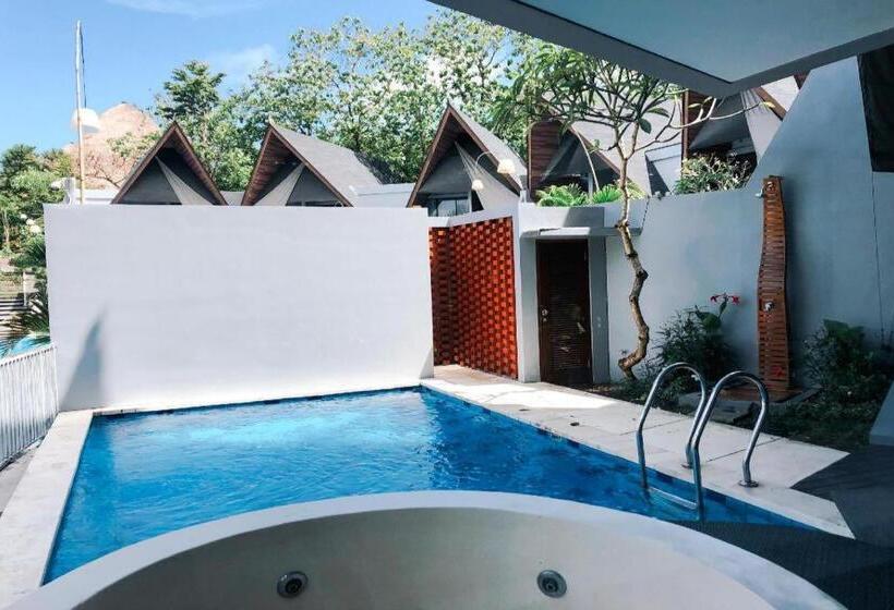 ホテル Skati Villa