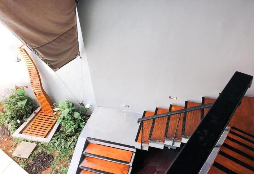 ホテル Skati Villa