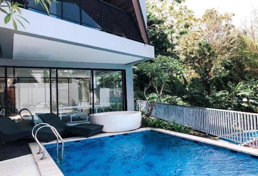 ホテル Skati Villa