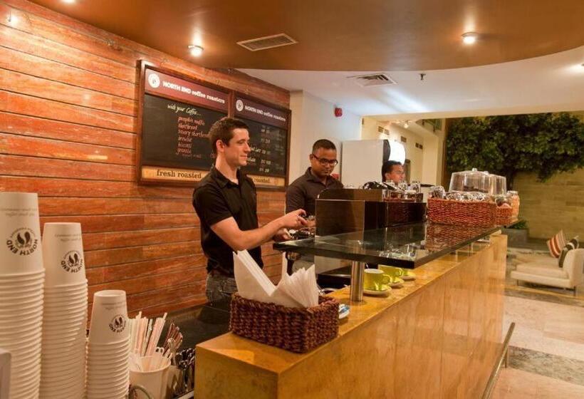 Lakeshore Hotel And Apartments