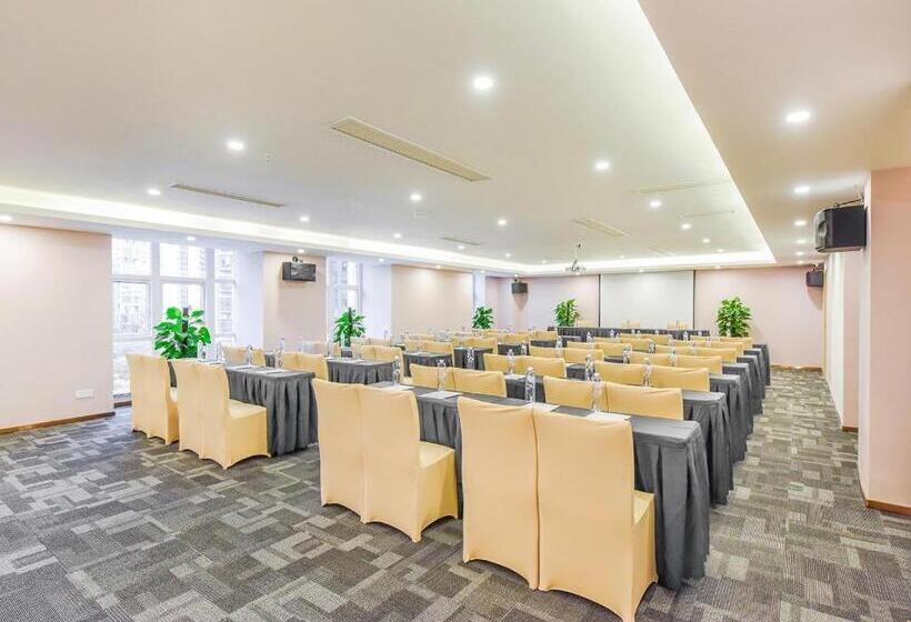 Lavande Hotel Chongqing Dazu Shike Changzhou Ancient City