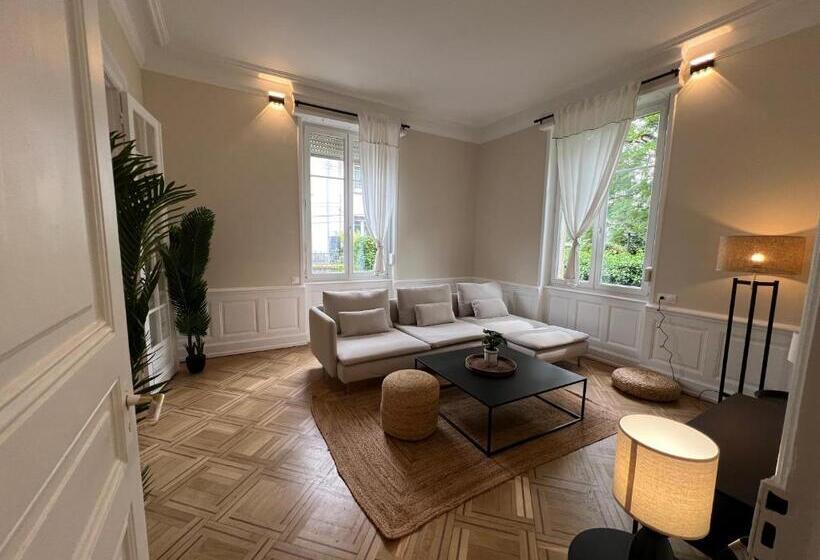 Maison Lafayette   Colodge