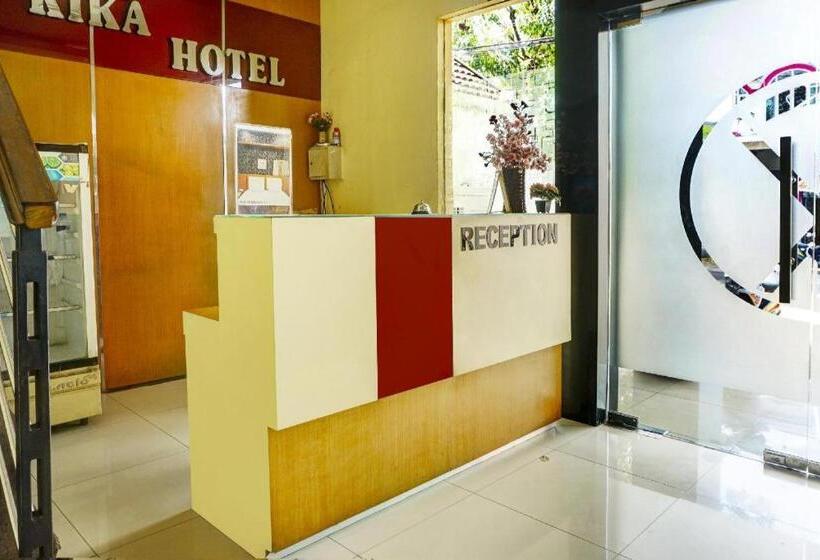 Oyo 91245 Rika Hotel Makassar